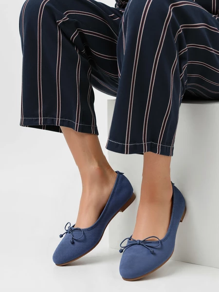 Damskie Baleriny BELLA BLUE – Uroczy Minimalizm w Spokojnym Odcieniu