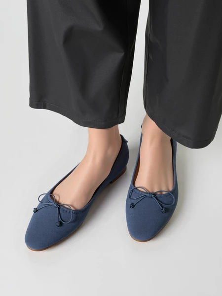 Damskie Baleriny BELLA BLUE – Uroczy Minimalizm w Spokojnym Odcieniu