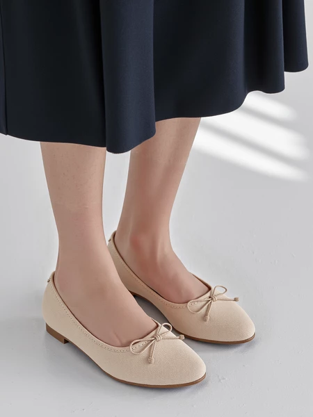 Damskie Baleriny BELLA BEIGE – Uroczy Minimalizm w Uniwersalnym Odcieniu