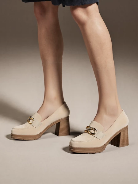 Damskie Loafersy LUX GRACE BEIGE – Elegancja i Stabilny Obcas