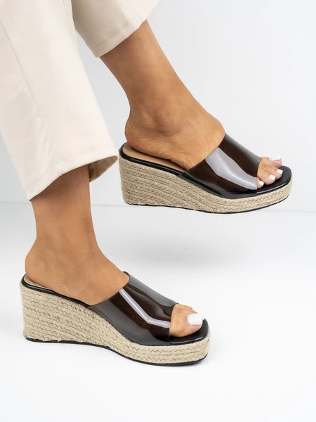 Klapki na koturnie LUCENCE BLACK