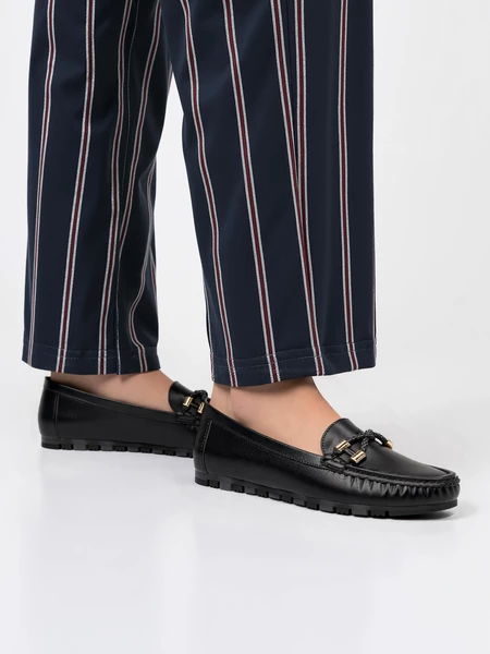 Damskie Mokasyny AMELIA BLACK – Subtelna Elegancja i Codzienny Komfort